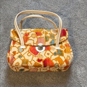 Vintage 1970s Tapestry Textured Floral Purse/Tote/Bag Cream, Orange, Red